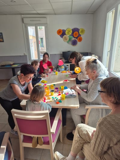 Partenariat Assistantes maternelles et Résidence