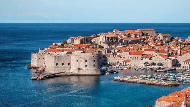 Library Travel Guide: Croatia