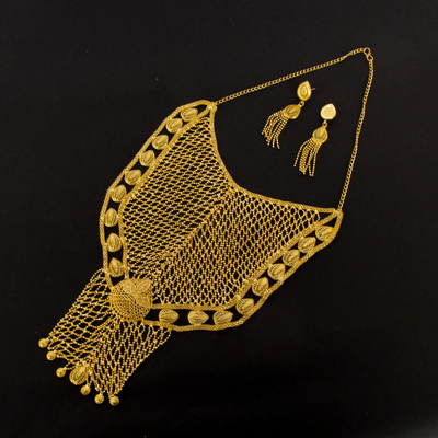 5 Ways to Incorporate Gold Plated Necklaces into Your Gift Offerings