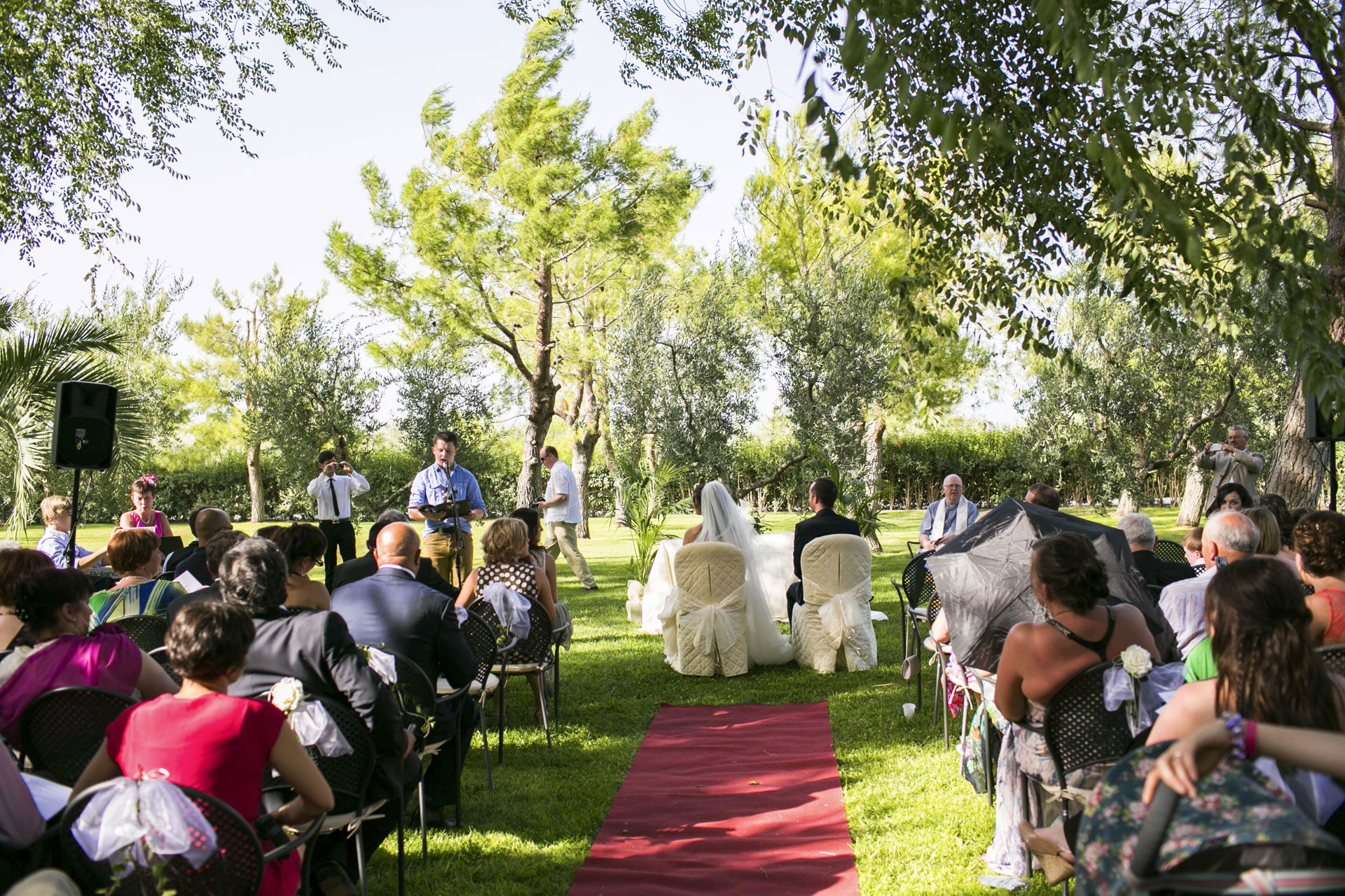 real love wedding on the green