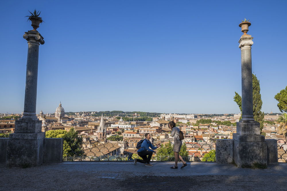 surprise proposal at Pincio Terrace, Rome Italy