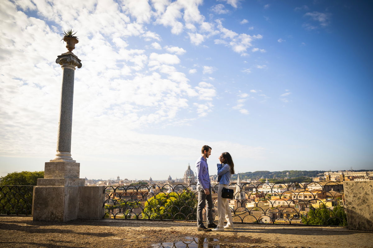 surprise proposal at Pincio Terrace, Rome