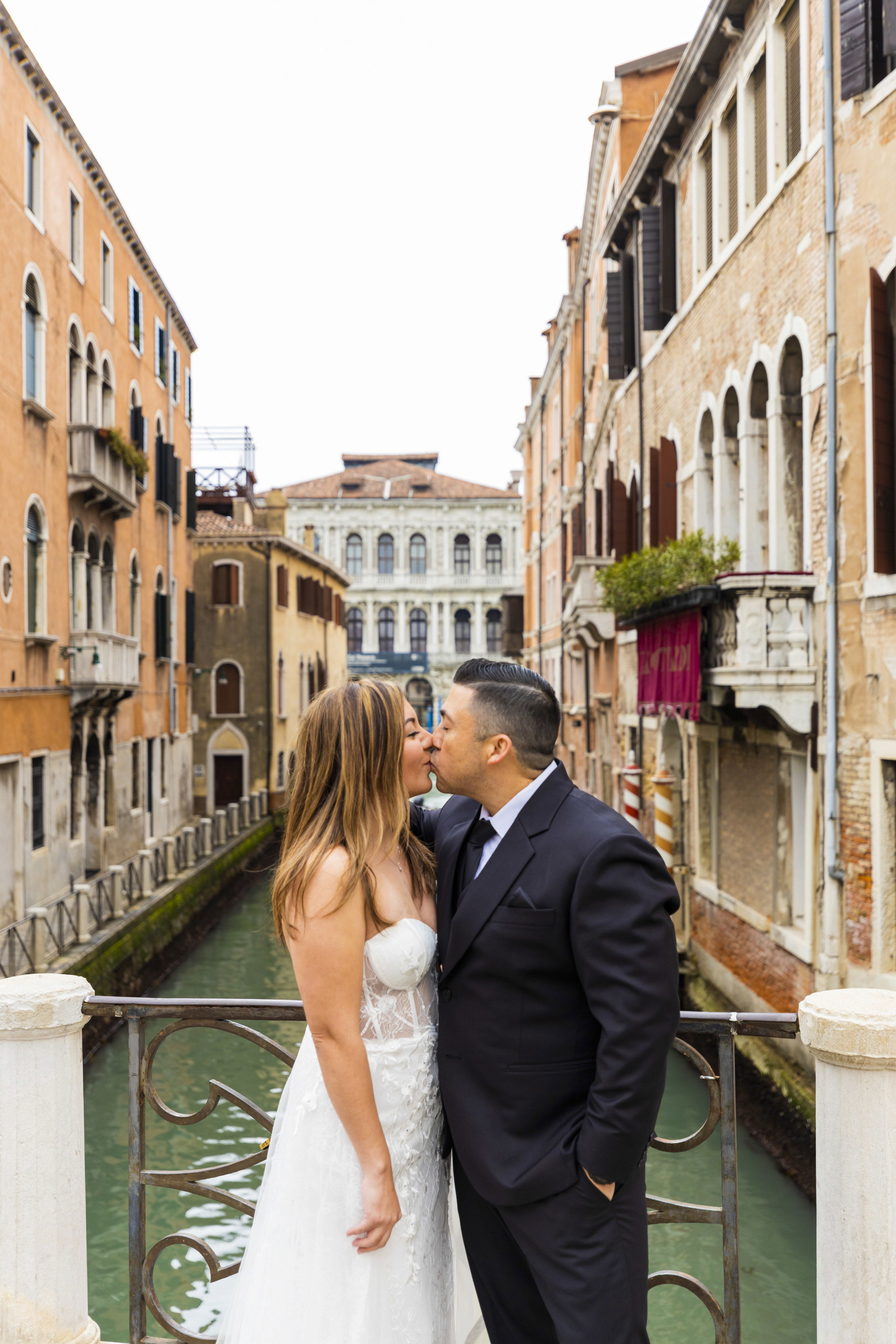 calle wedding photo session