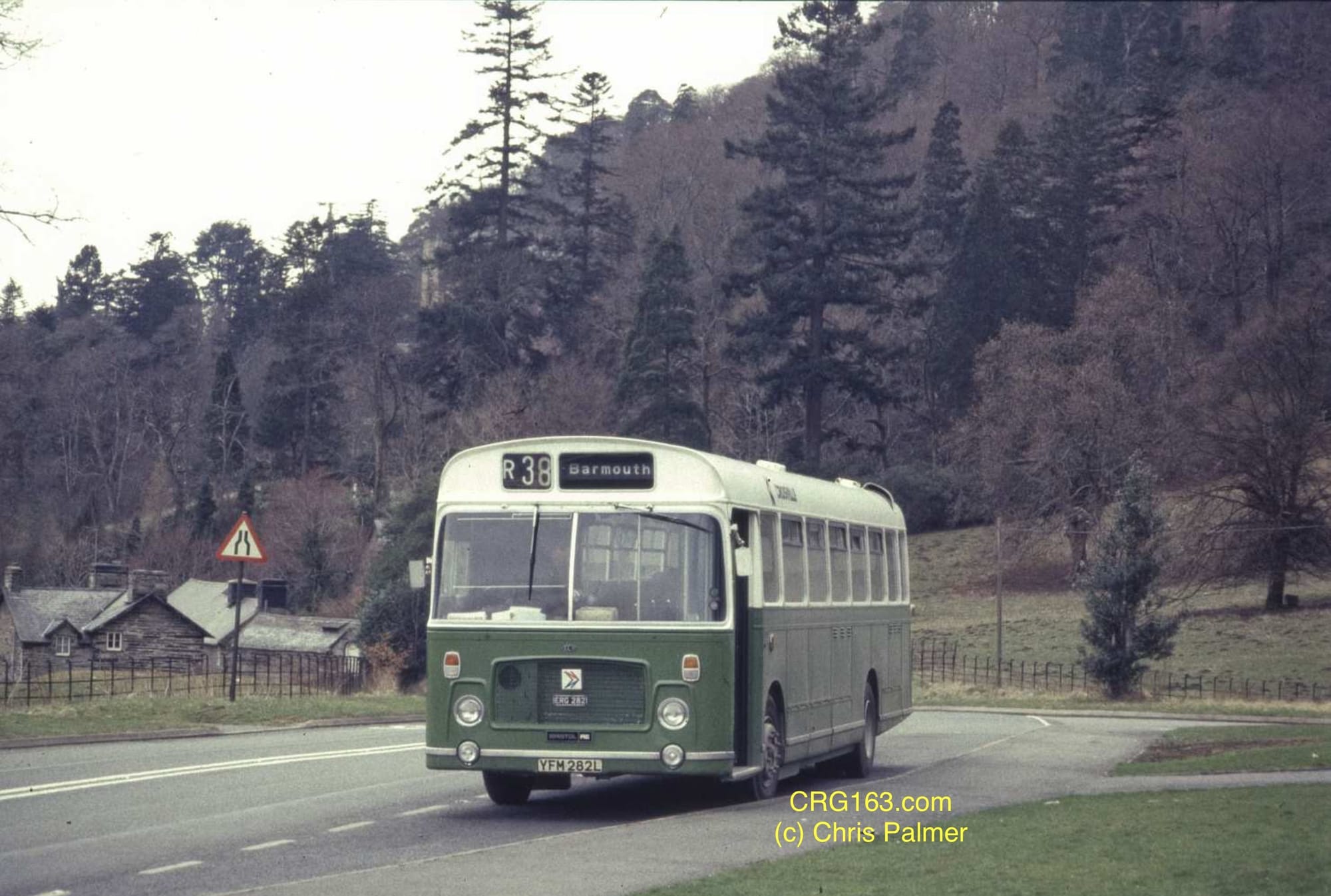 ERG282 - Tanybwlch Oakeley Arms - April 1986