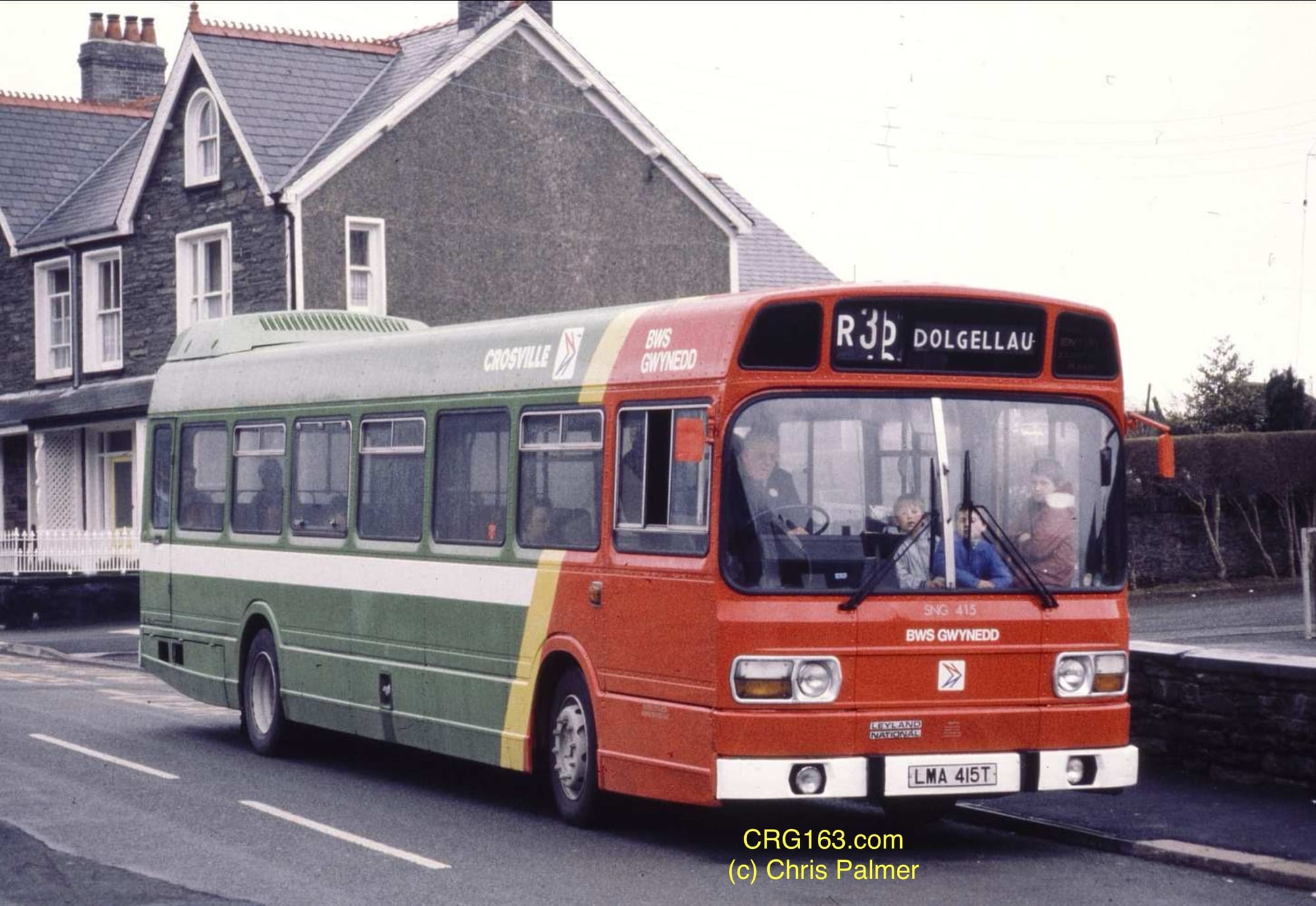 SNG415 - outside Ysgol Y Moelwyn Secondary School - April 1986