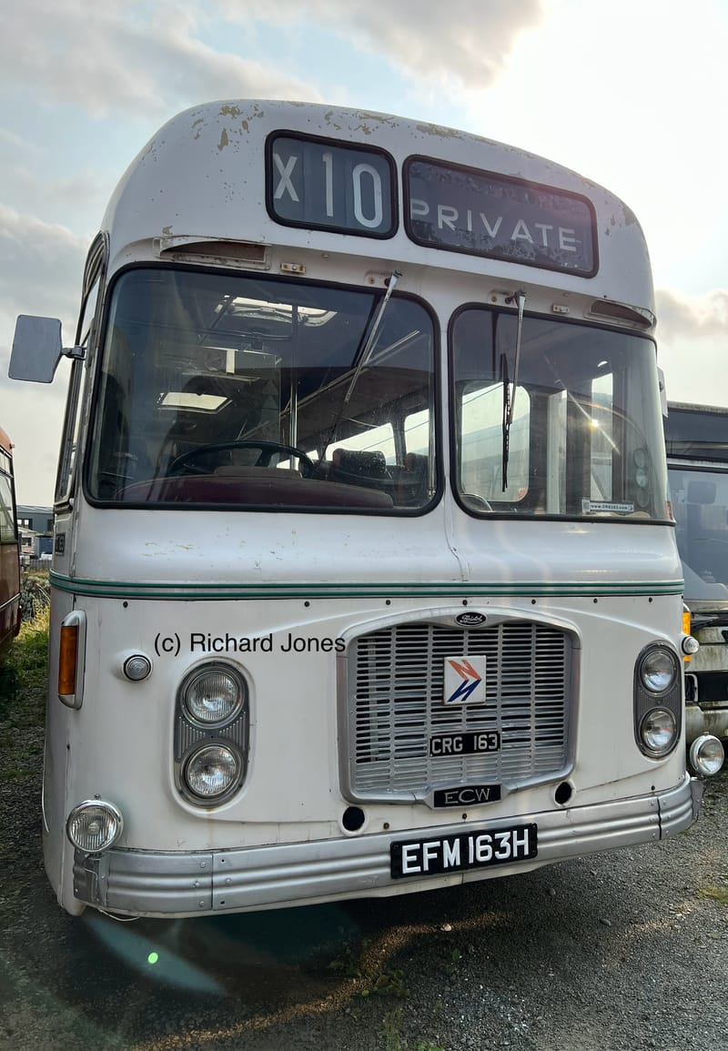 Painting of wheels and front grill