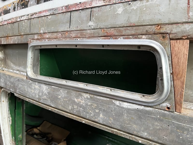 Rear number plate