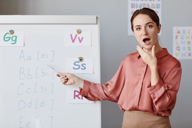 Top 10 errores comunes al aprender español y cómo corregirlos con tu profesor