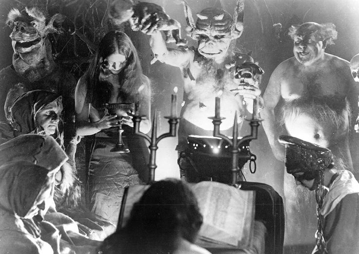 L'ENVOL DES SORCIERES