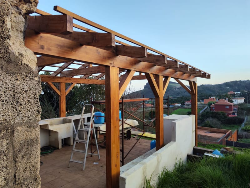 Pergola de dos aguas