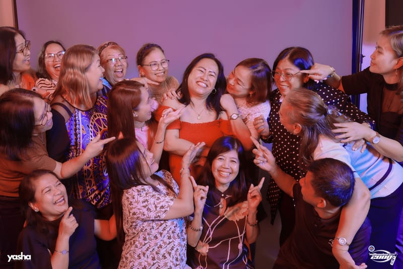 On Site Studio - La Consolacion College B2000 (Reunion)