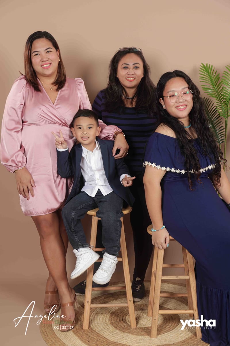 Onsite Studio - Angeline (DEBUT)