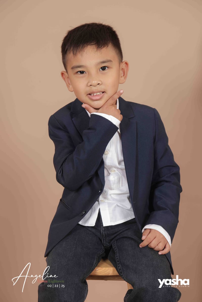 Onsite Studio - Angeline (DEBUT)