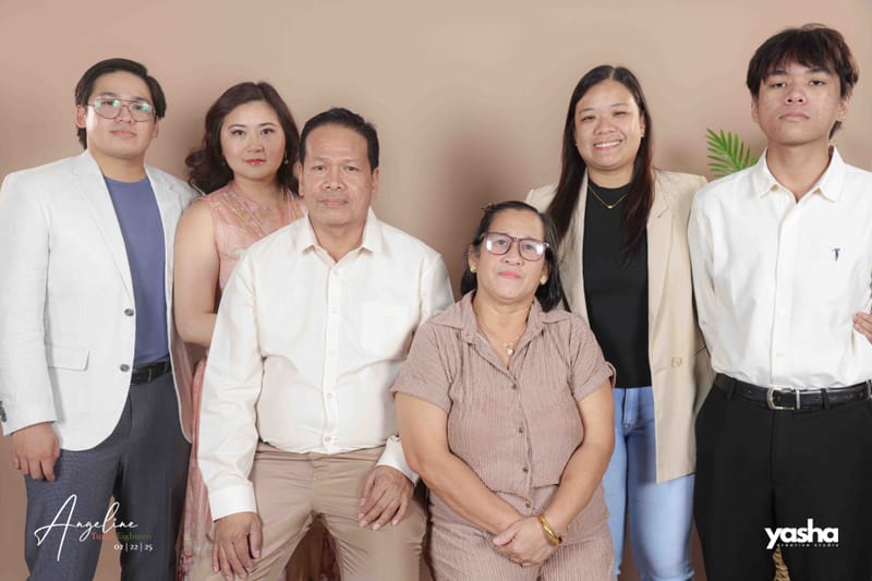 Onsite Studio - Angeline (DEBUT)