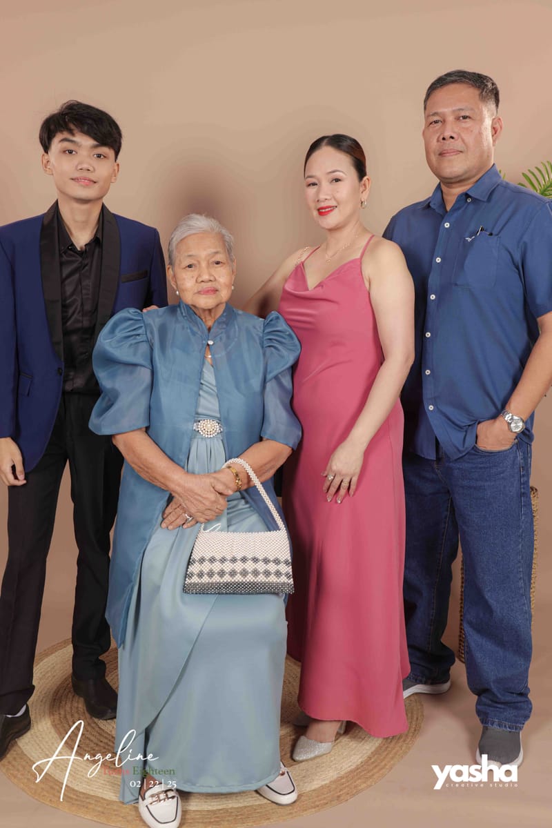 Onsite Studio - Angeline (DEBUT)