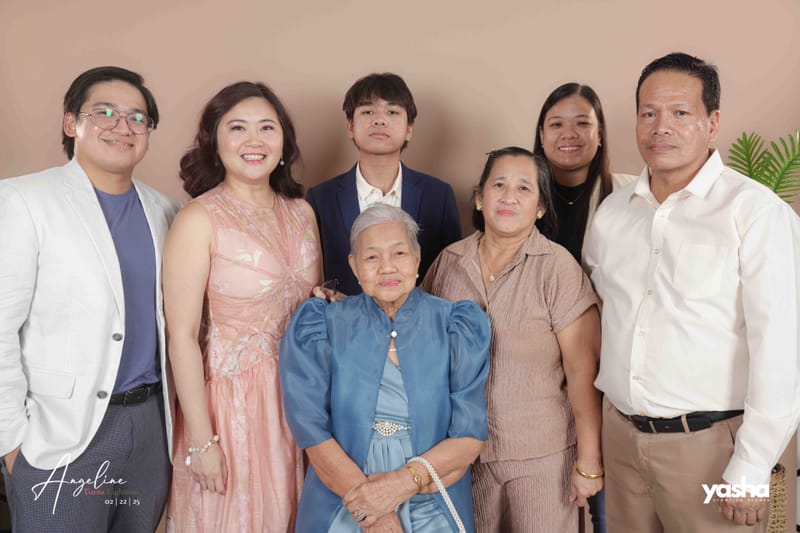 Onsite Studio - Angeline (DEBUT)