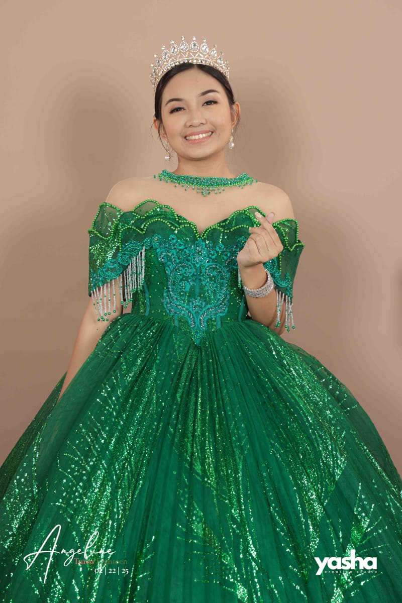 Onsite Studio - Angeline (DEBUT)