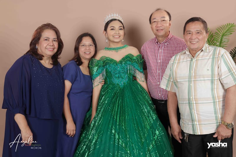 Onsite Studio - Angeline (DEBUT)