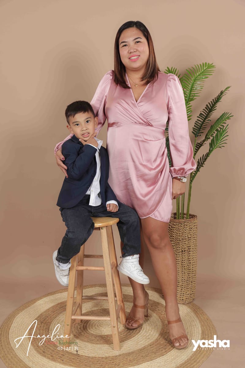 Onsite Studio - Angeline (DEBUT)