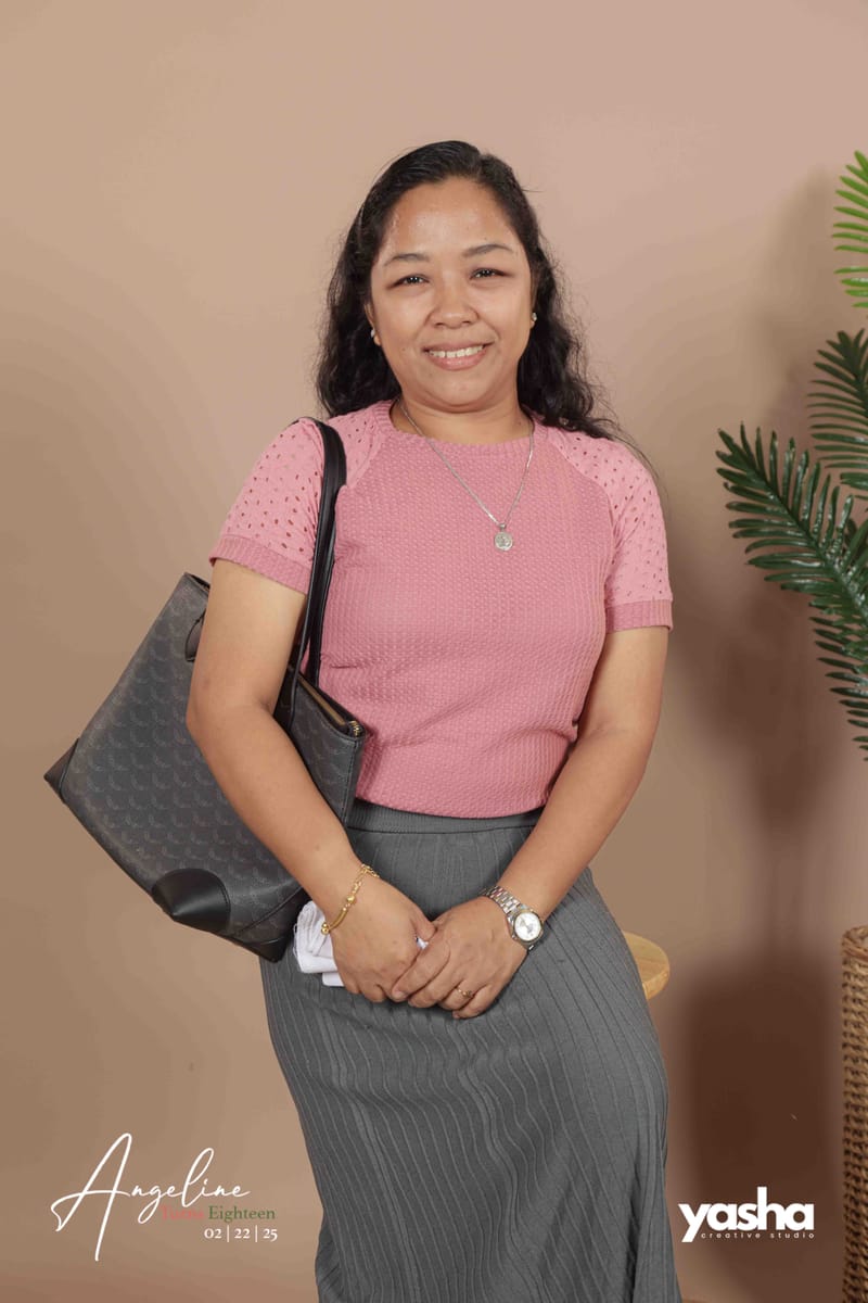 Onsite Studio - Angeline (DEBUT)