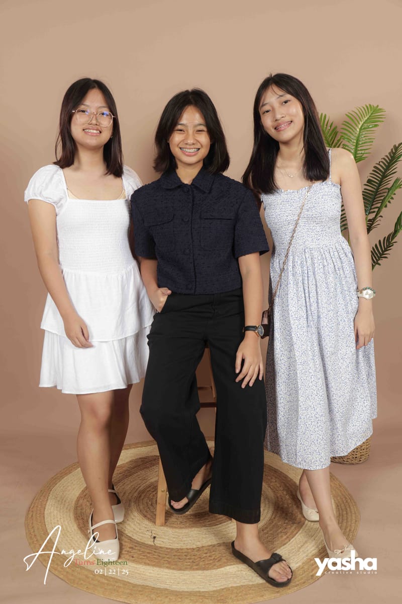 Onsite Studio - Angeline (DEBUT)