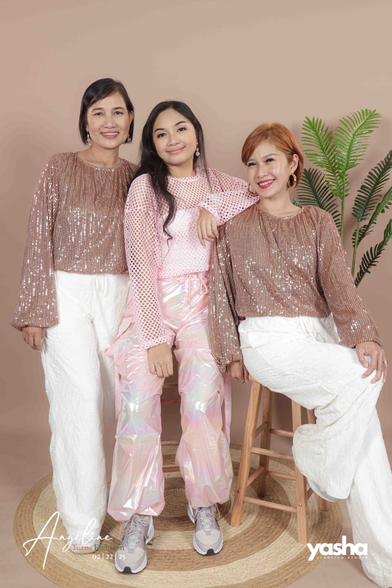 Onsite Studio - Angeline (DEBUT)