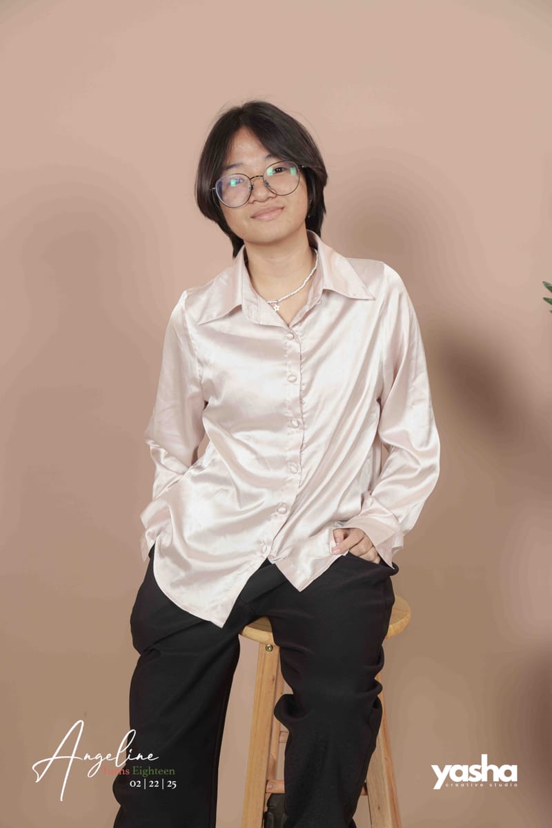 Onsite Studio - Angeline (DEBUT)