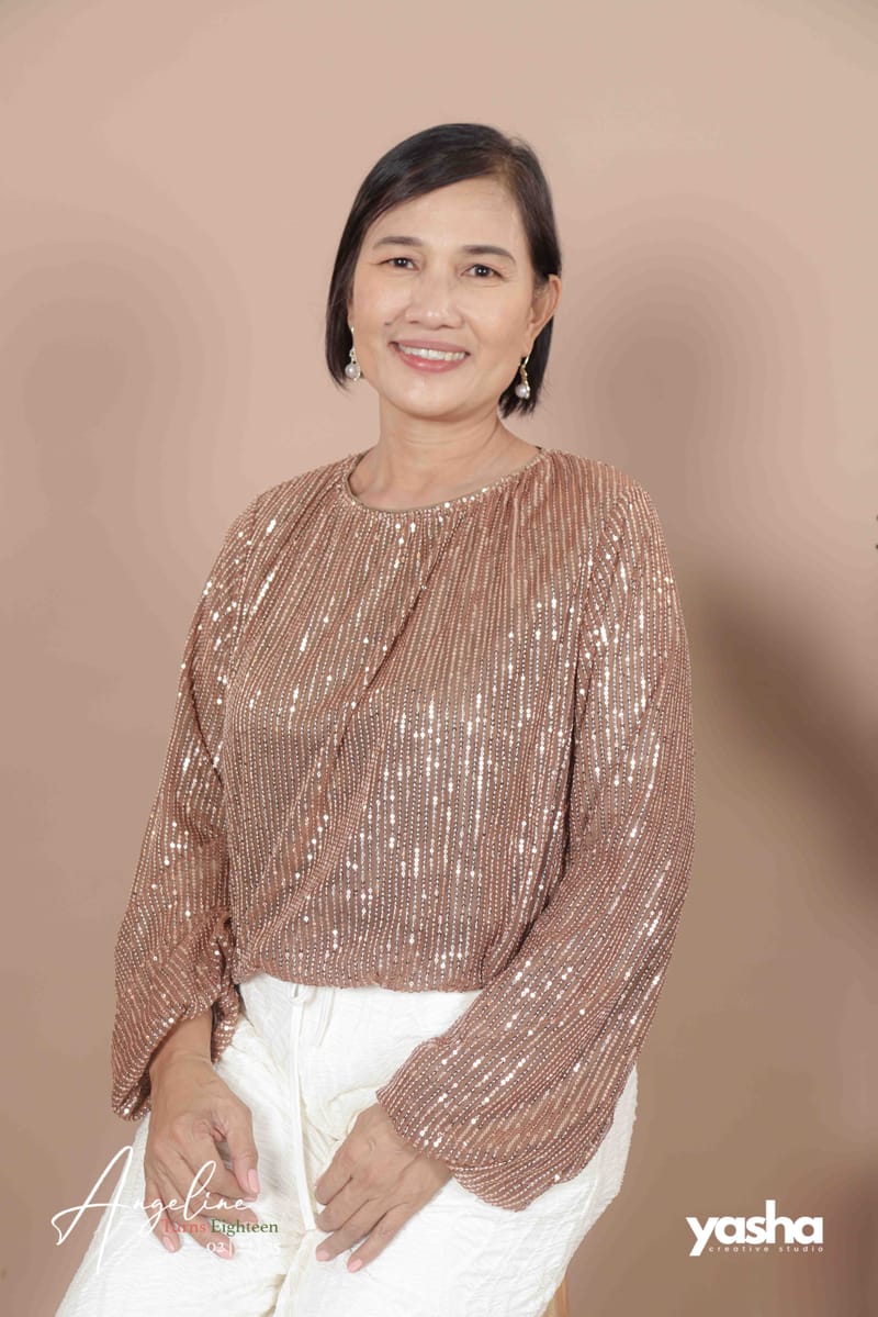 Onsite Studio - Angeline (DEBUT)