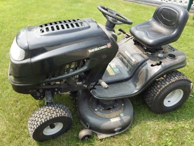 260813 ONLINE AUCTION MINNEDOSA, MB image