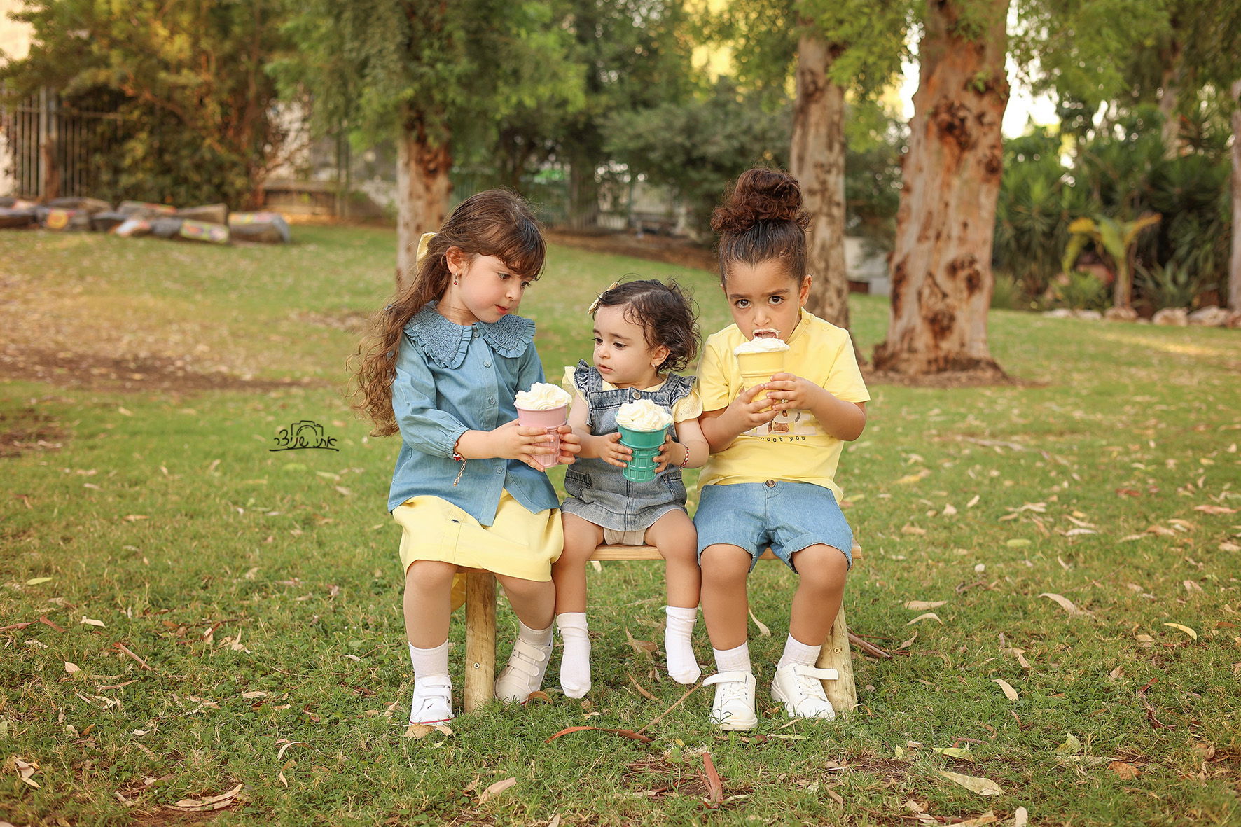 צילומי חלאקה משולבים בתמונות משפחתיות