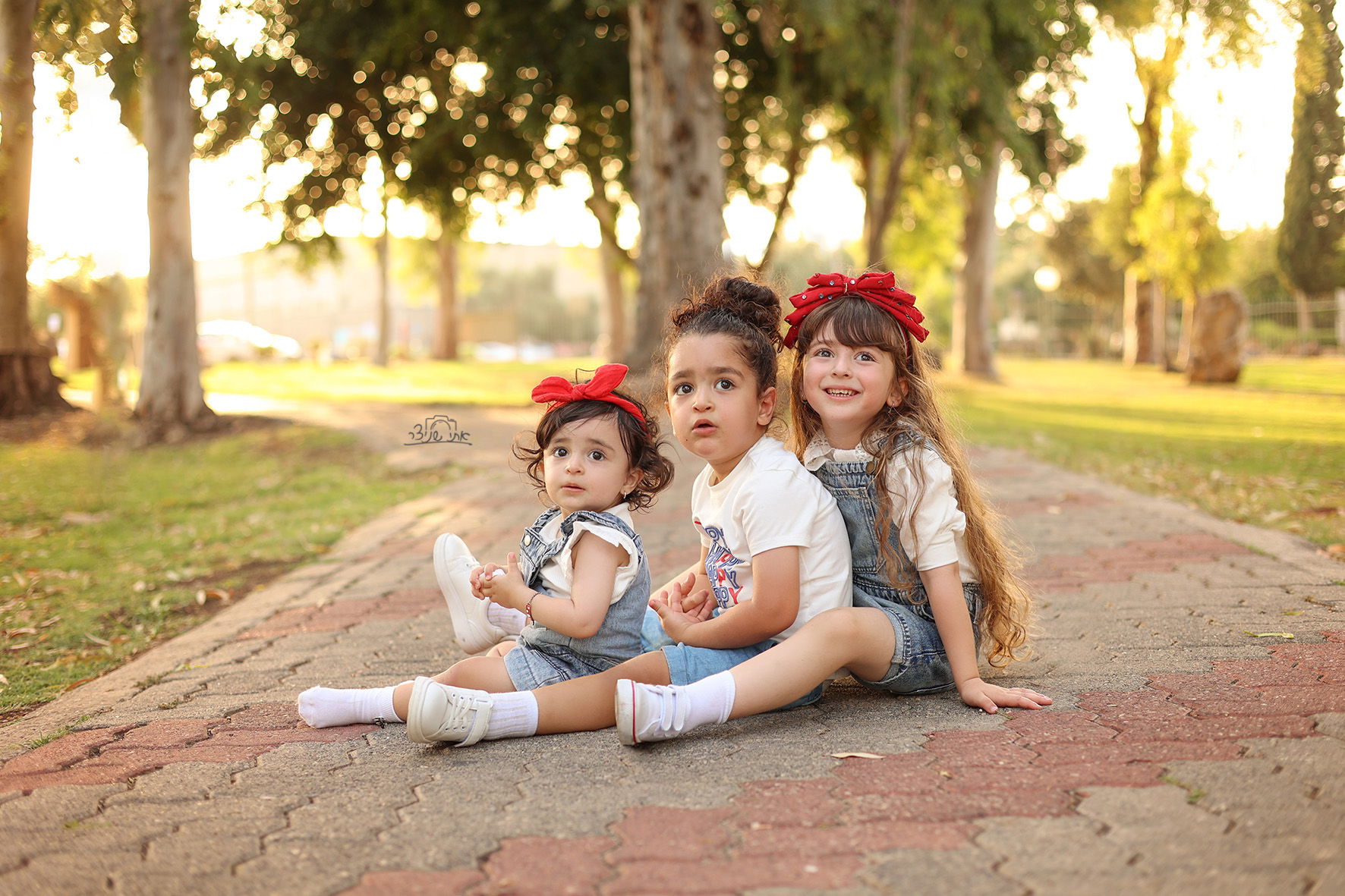 צילומי חלאקה משולבים בתמונות משפחתיות