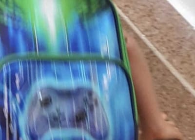 המורה מקליד/ה...