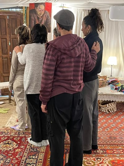 עלויות   image