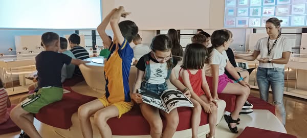 Насичений день вражень: екскурсія до музею Пана Тадеуша та зустріч з фокусником-елюзіоністом Олександром Дуб м. Львів