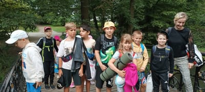 Веселий літній відпочинок на природі