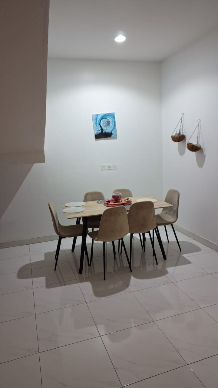 Ahmed Al-Zanjani Street, Shubra District, Riyadh City, Riyadh Region