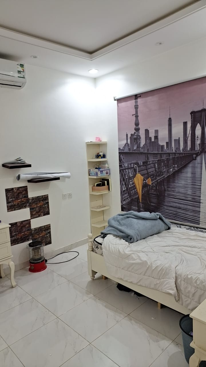 Ahmed Al-Zanjani Street, Shubra District, Riyadh City, Riyadh Region