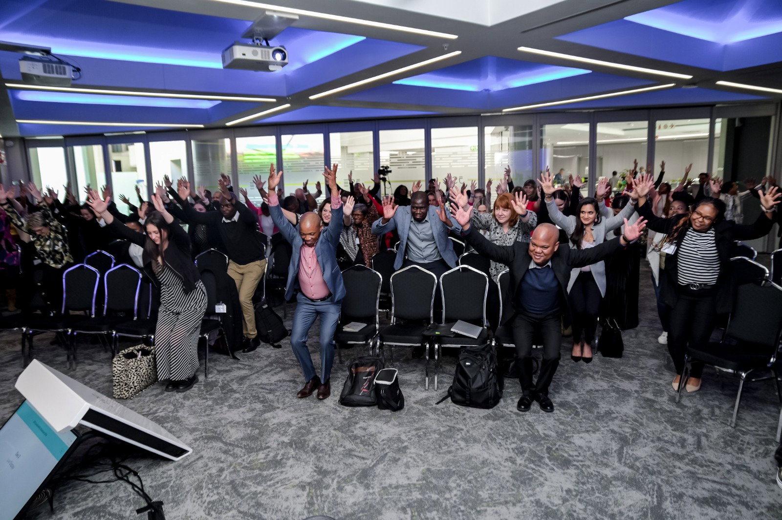 Khanyi Mlambo à la bourse de Johannesburg (JSE)