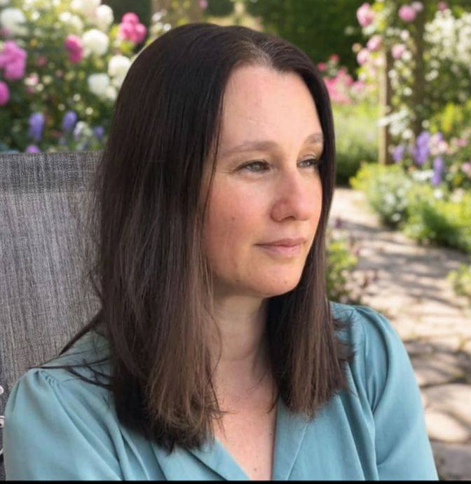 🌱 מילי ביניש כחלון, עובדת סוציאלית קלינית (M.S.W) | מדריכת הורים אונליין בזום | מאמנת רגשית לילדים ונוער בשוהם