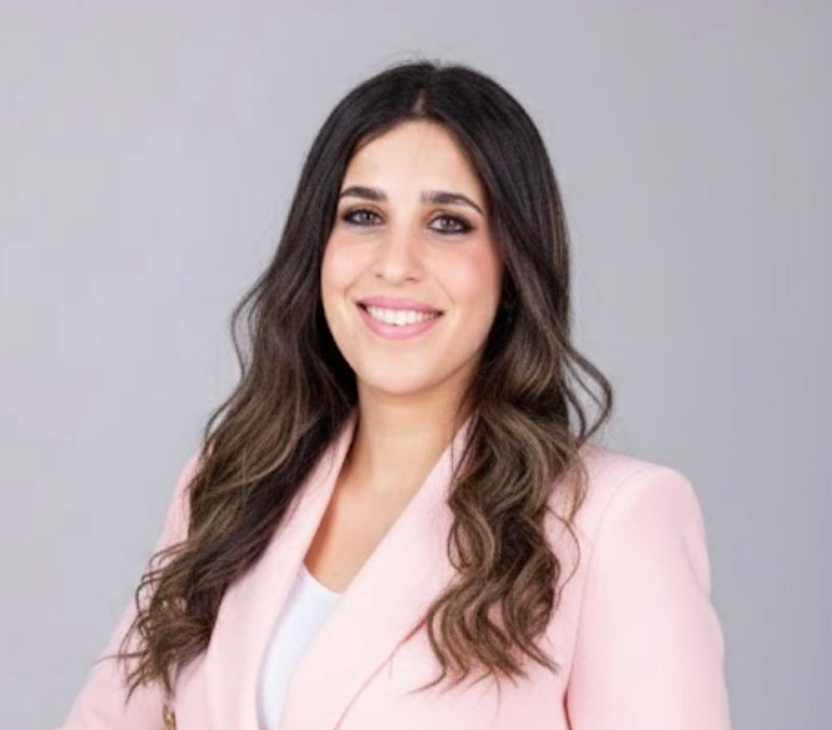 אריאלה חורב - מטפלת באמנות (M.A) | פסיכותרפיסטית | טיפול דיאדי הורה-ילד, בגבעת שמואל