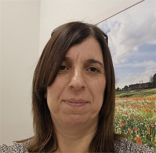 מירה מילנוב, סטודיו אמיגו - טיפול רגשי בהבעה ויצירה לילדים ונוער כולל הדרכת הורים, בפתח תקווה