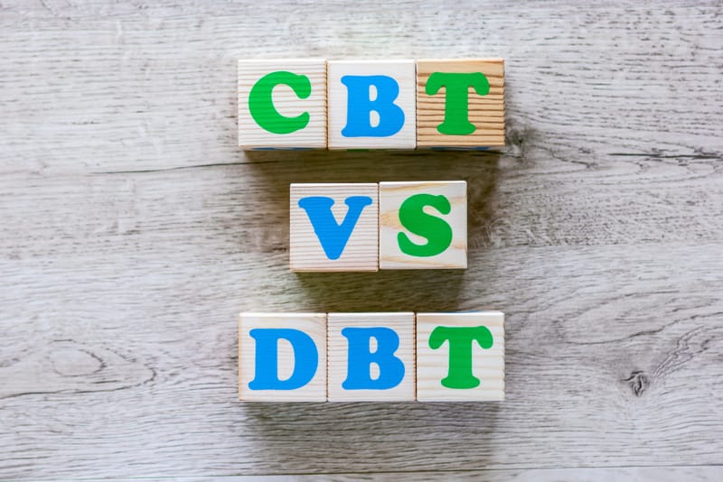 מה ההבדל בין CBT ל-DBT ואיזו גישה יכולה להתאים לכם?