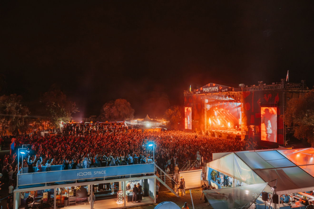 Sākas dienu atskaite līdz "Positivus" festivālam