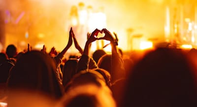 Vasaras festivālu gids 2026 - kur baudīt mūziku Latvijā un kaimiņvalstīs?