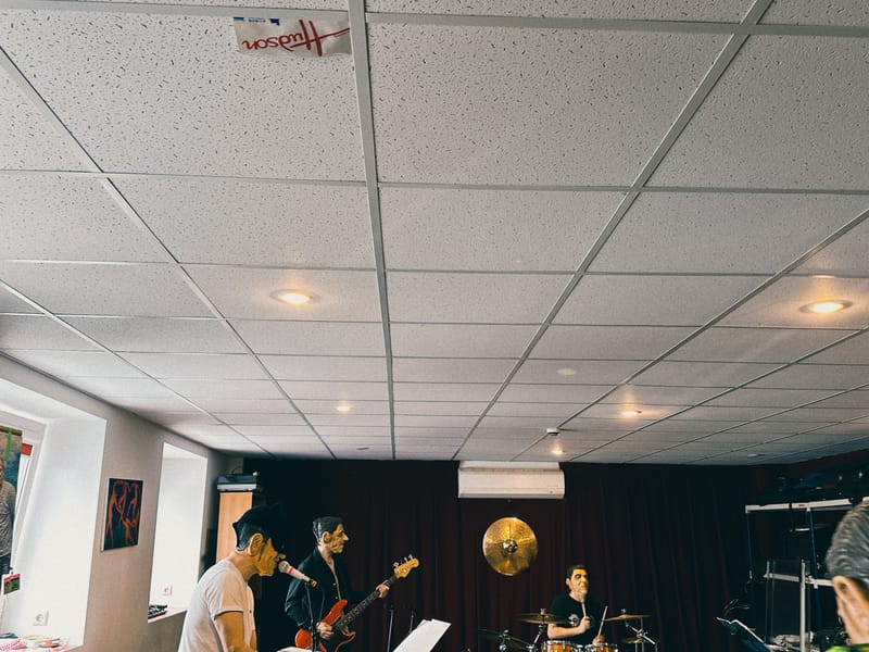 Reiganiem jubilejas vinils “Valpurģu nakts. Labākās dziesmas”