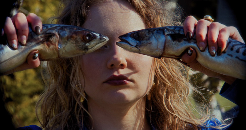 Ar jaunu videoklipu repere Revolūcija piesaka debijas minialbumu “sekcija”