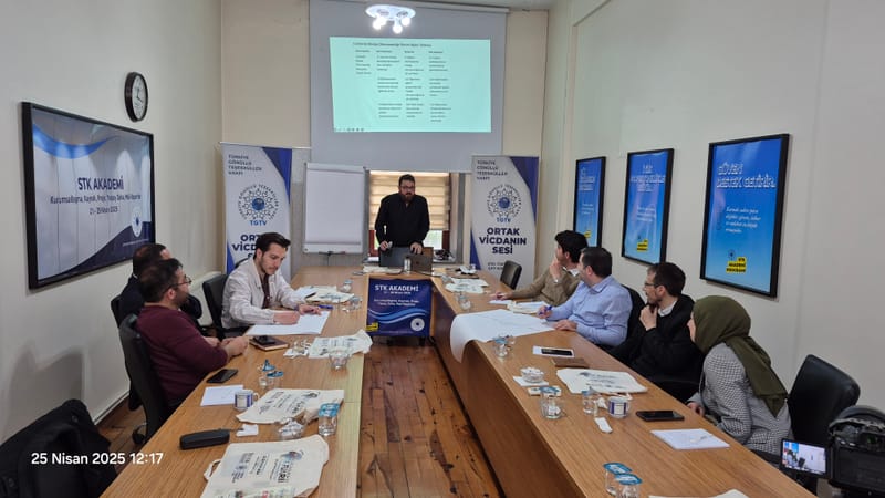 TGTV-STK Akademi’de Stratejik Projecilik Anlatıldı