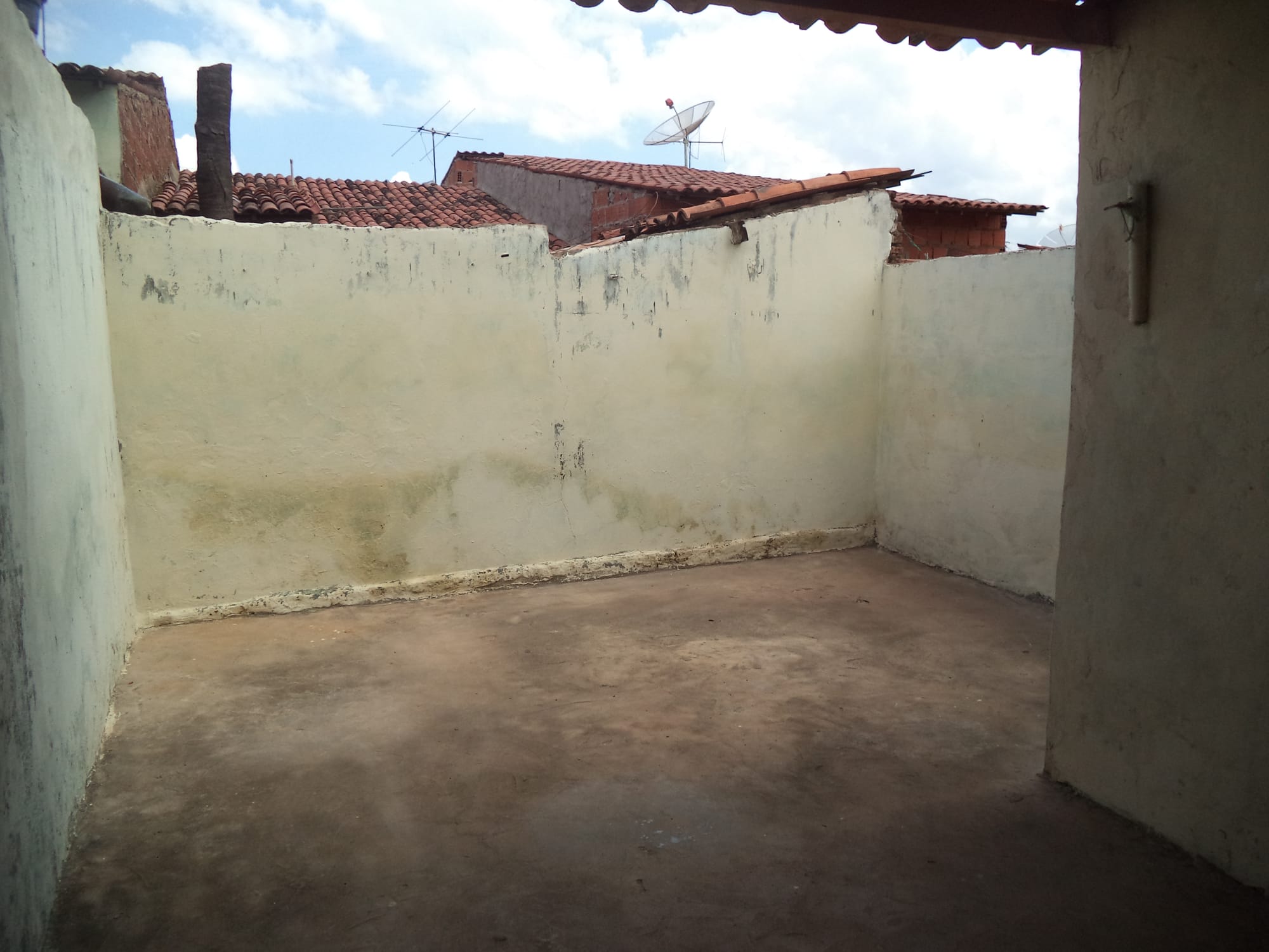 Rua L13 N°103 Cirodandia  Barbalha