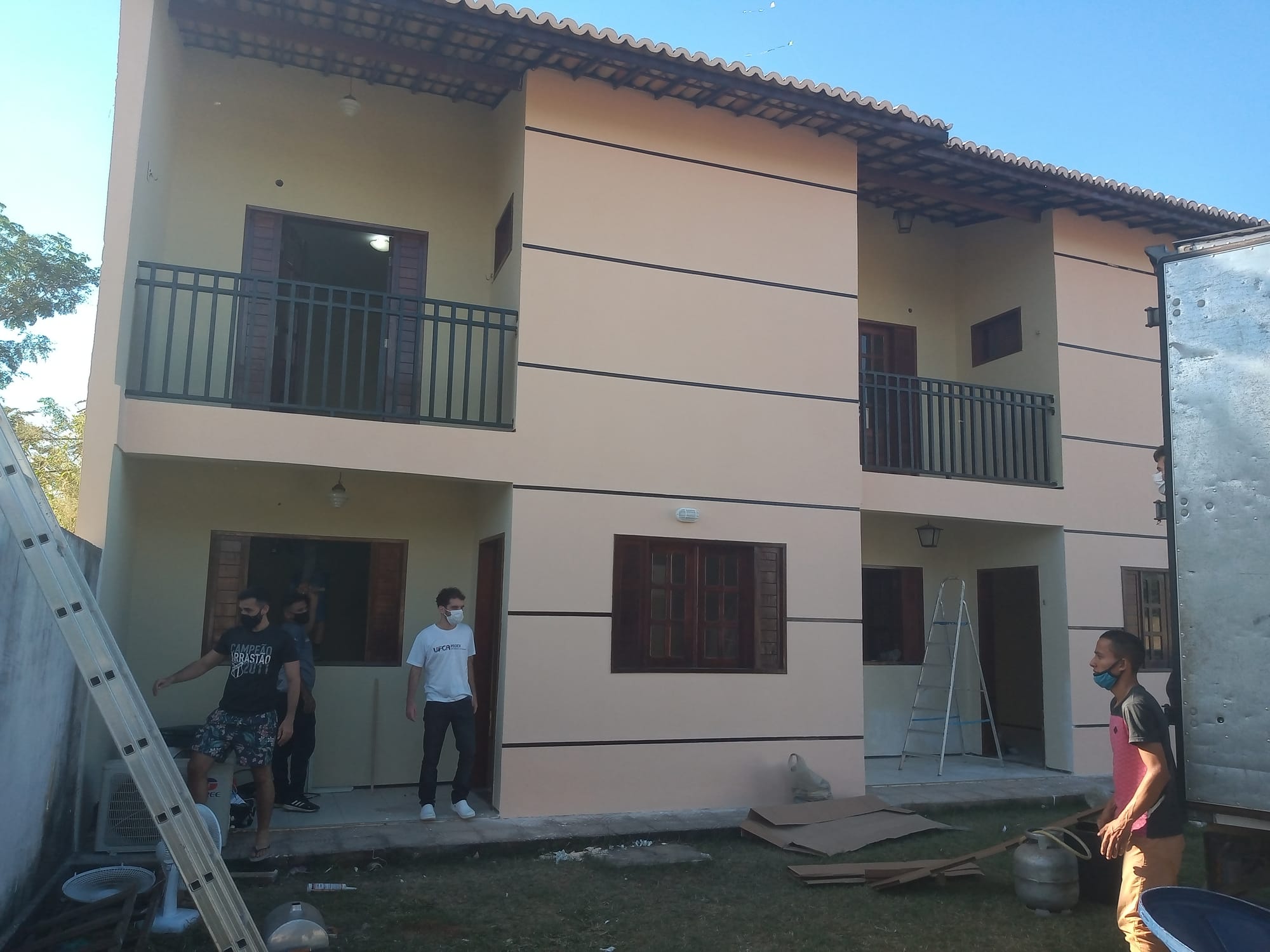 Rua Zuca Sampaio, 586-B bairro Santo Antonio Barbalha