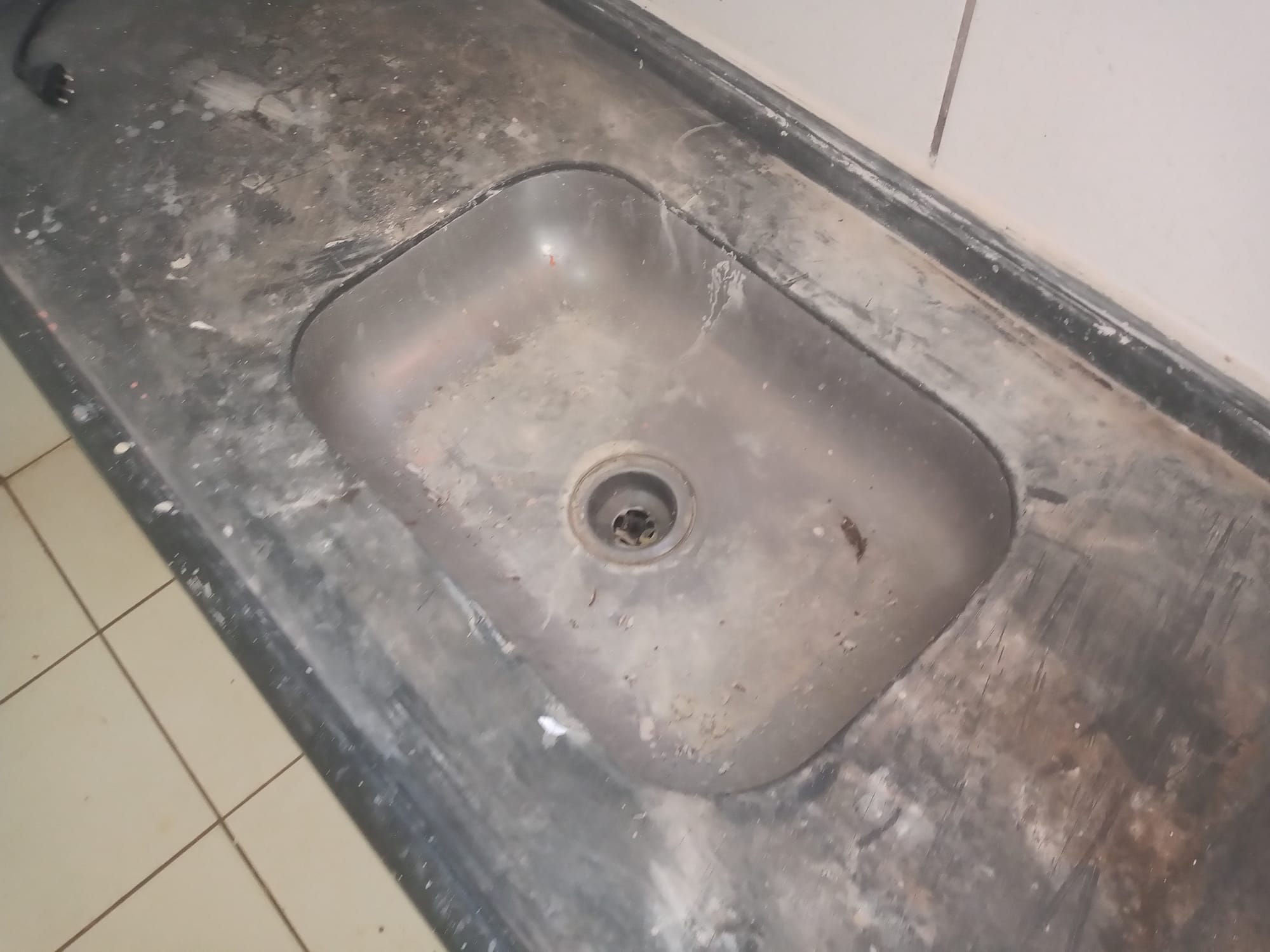 Rua Zuca Sampaio, 586-B bairro Santo Antonio Barbalha